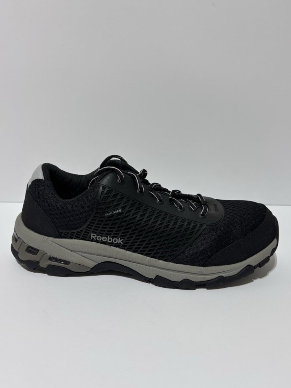 Reebok Work Men’s Heckler Composite Toe Sneakers Black, Size 10.5 Wide